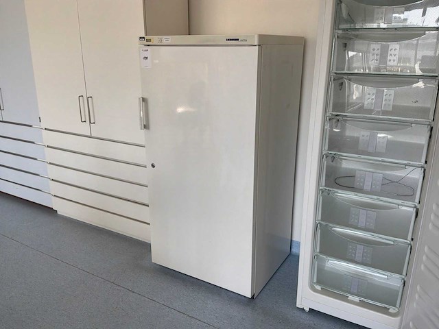 Liebherr uks 5000 laboratoriumkoelkast - afbeelding 1 van  5