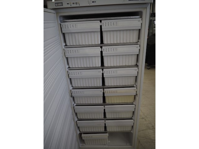 Liebherr - afbeelding 5 van  9