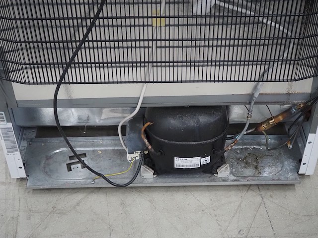 Liebherr - afbeelding 7 van  9