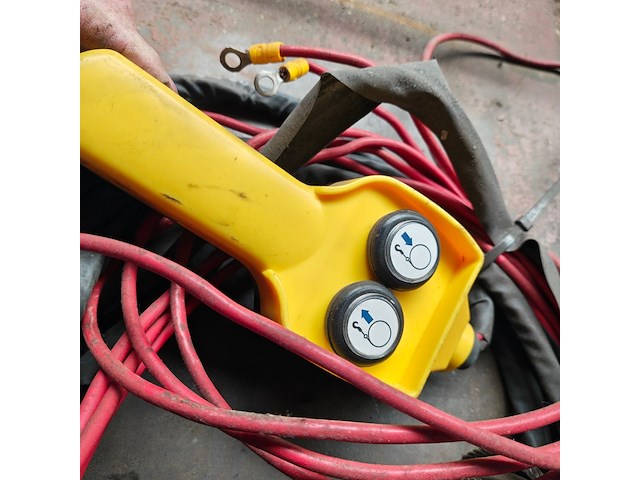 Lier 12 volt - afbeelding 2 van  3