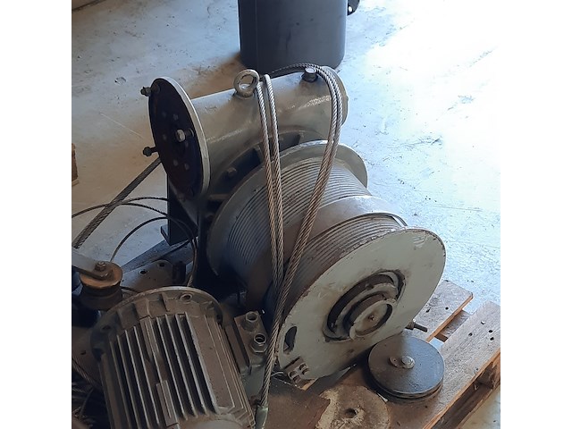 Lier en 1x elektromotor, o.a stm - afbeelding 4 van  7