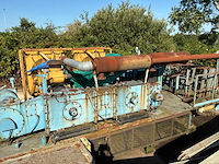 Lier met 2x caterpiller motor op onderstel - afbeelding 23 van  27