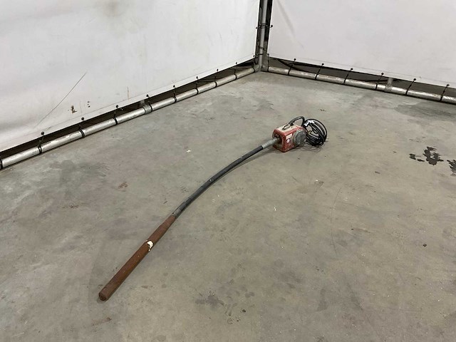 Lievers - beton trilnaald - afbeelding 2 van  7