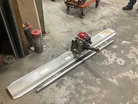 Lievers hal2008 trillende afwerkingsmachine - afbeelding 3 van  4