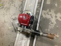 Lievers hal2008 trillende afwerkingsmachine - afbeelding 4 van  4