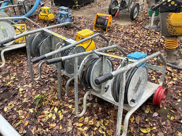 Lievers omvormer (2x) - afbeelding 5 van  7