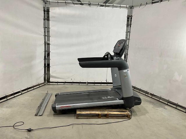 Life fitness - 95t - loopband - afbeelding 2 van  7