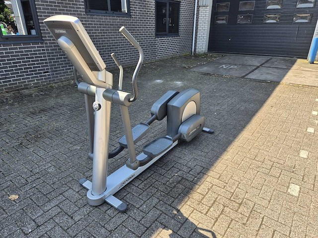 Life fitness - crosstrainer - afbeelding 4 van  5