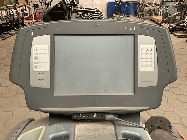 Life fitness 95t loopband - afbeelding 8 van  8