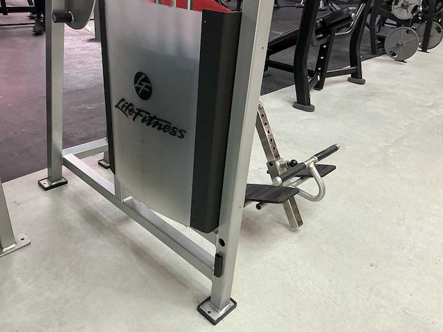 Life fitness back extension krachtstation - afbeelding 7 van  13