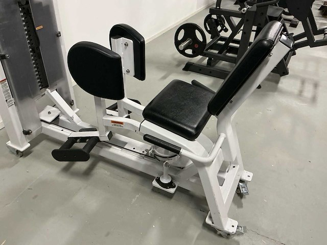 Life fitness hip abduction en hip adduction krachtstation (2x) - afbeelding 4 van  10