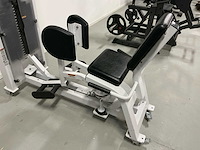 Life fitness hip abduction en hip adduction krachtstation (2x) - afbeelding 4 van  10