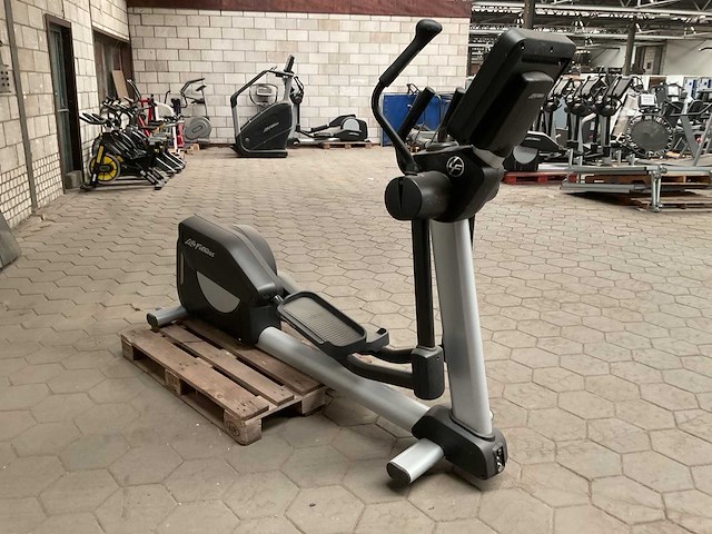 Life fitness inx crosstrainer - afbeelding 3 van  7