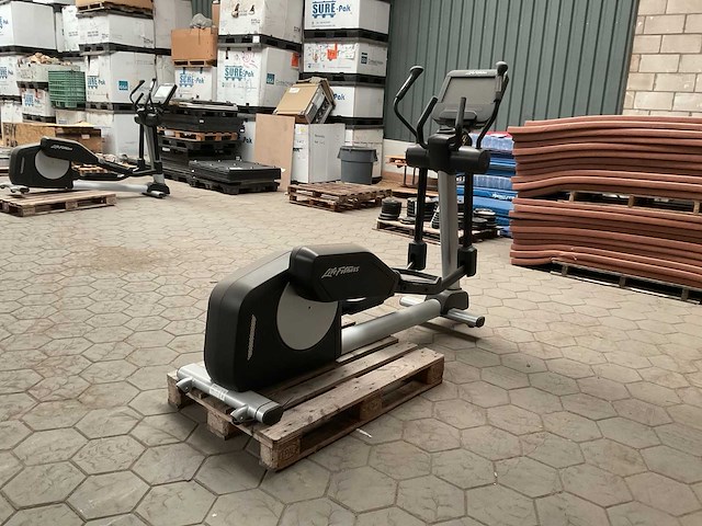 Life fitness inx crosstrainer - afbeelding 2 van  2