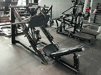 Life fitness linear leg press 35 graden krachtstation - afbeelding 1 van  15
