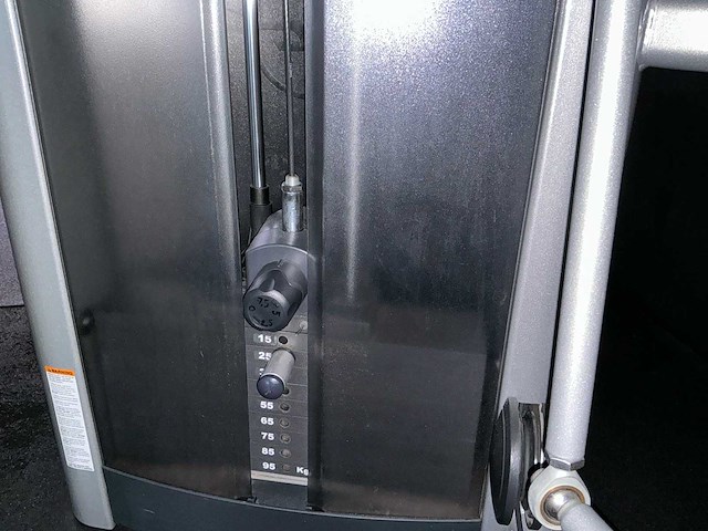 Life fitness schouderspieren krachtstation - afbeelding 1 van  8