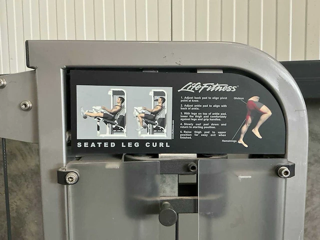 Life fitness seated leg curl krachtstation - afbeelding 6 van  6