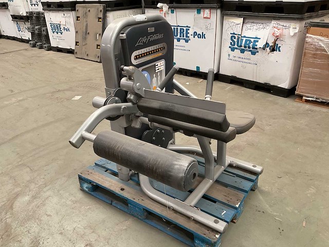 Life fitness seated leg curl - afbeelding 1 van  7