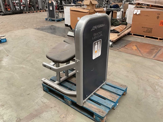 Life fitness seated leg curl - afbeelding 3 van  7