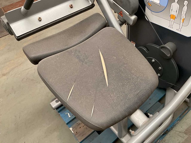 Life fitness seated leg curl - afbeelding 7 van  7