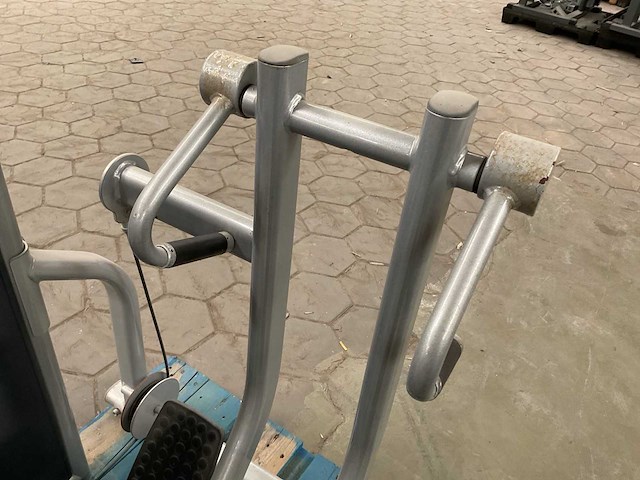 Life fitness seated row - afbeelding 8 van  9