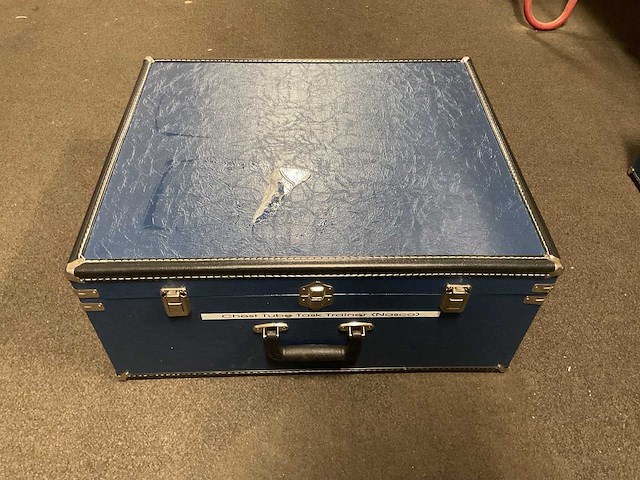 Life form training manikin - afbeelding 4 van  5