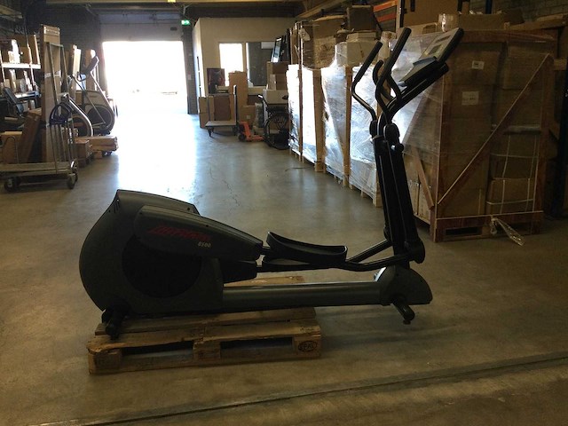 Lifefitness - 8500 - overige cardiotoestellen - afbeelding 2 van  5