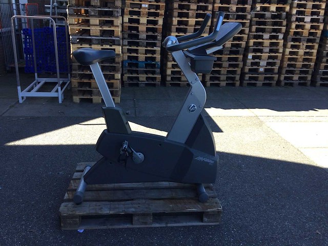 Lifefitness - 95ci - overige cardiotoestellen - afbeelding 1 van  8