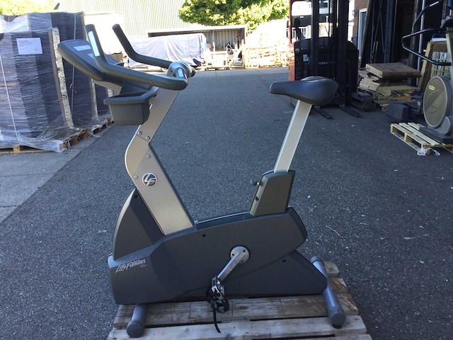 Lifefitness - 95ci - overige cardiotoestellen - afbeelding 3 van  8