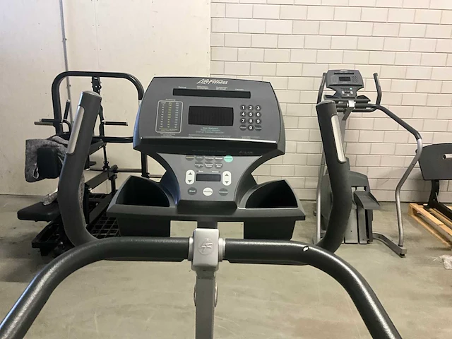 Lifefitness 95si stepmachine - afbeelding 10 van  11