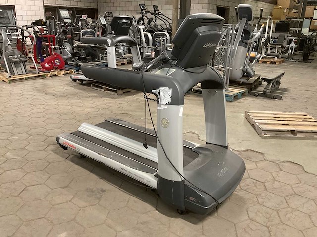 Lifefitness 95t loopband - afbeelding 3 van  6