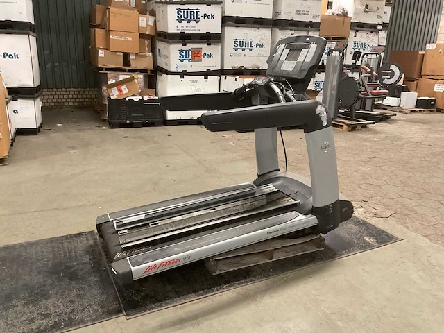 Lifefitness 95t loopband - afbeelding 1 van  6
