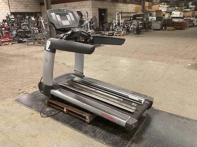 Lifefitness 95t loopband - afbeelding 2 van  6