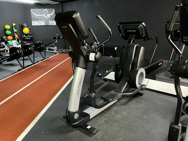 Lifefitness 95x crosstrainer - afbeelding 1 van  6