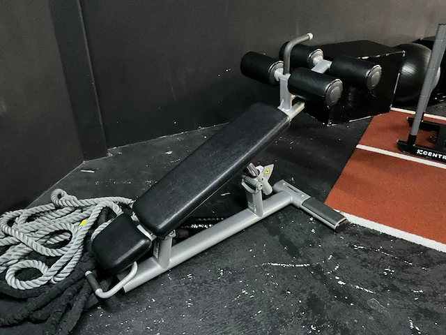 Lifefitness adjustable ab bench - afbeelding 2 van  3