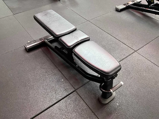Lifefitness adjustable bench - afbeelding 3 van  3