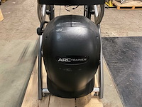 Lifefitness arc trainer crosstrainer - afbeelding 9 van  10