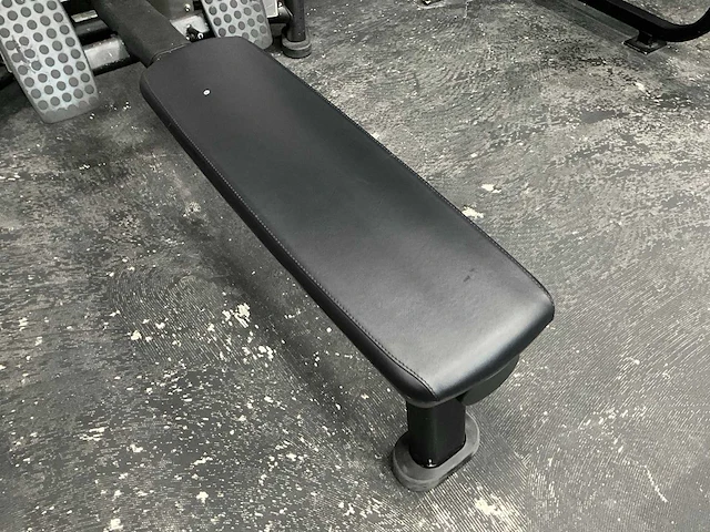 Lifefitness row machine - afbeelding 2 van  8