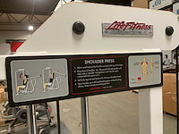 Lifefitness shoulder press krachtstation - afbeelding 6 van  6