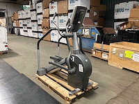 Lifefitness summit trainer crosstrainer - afbeelding 4 van  8