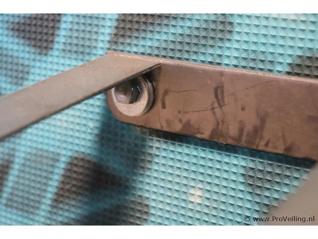 Lifemaxx fitnessbal 65cm incl. ophangbeugel - afbeelding 4 van  4