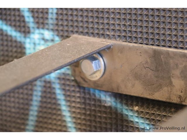 Lifemaxx fitnessbal 65cm incl. ophangbeugel - afbeelding 4 van  4