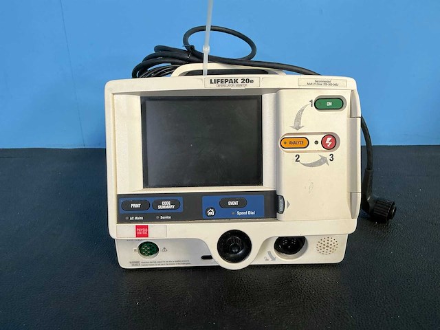 Lifepack 20 defibrillator monitor - afbeelding 2 van  4