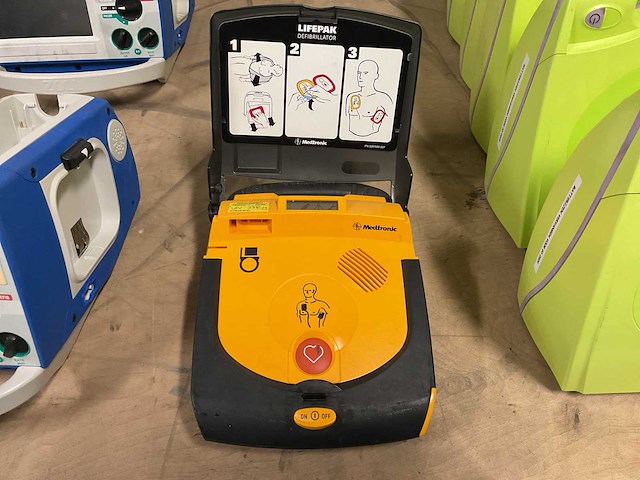 Lifepak cr plus defibrillator - afbeelding 3 van  4