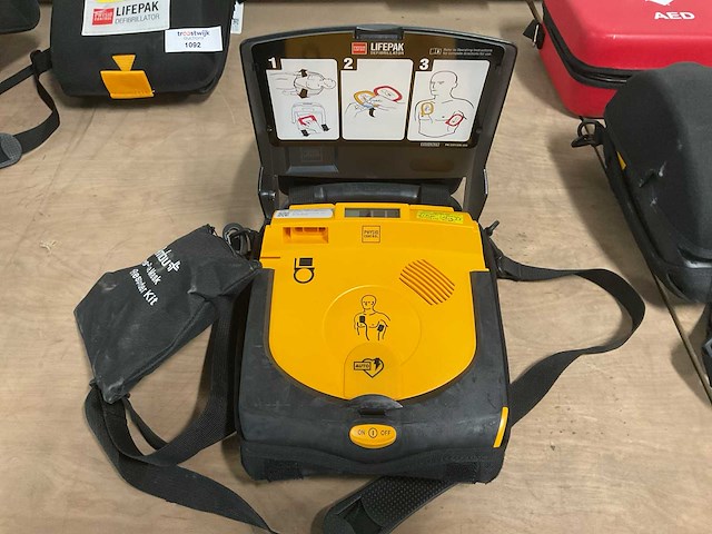 Lifepak cr plus defibrillator - afbeelding 2 van  5