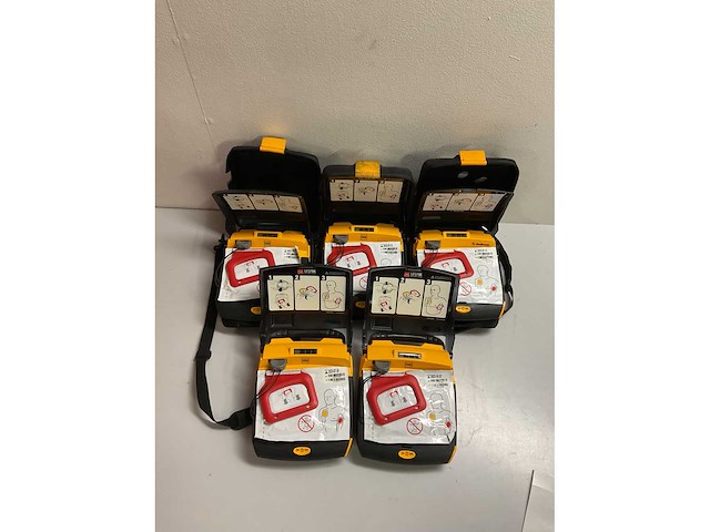Lifepak crplus aed defibrillator (5x) - afbeelding 3 van  3