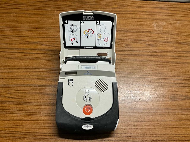 Lifepak express aed - afbeelding 2 van  3