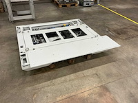 Lift t.b.v industriële robot - afbeelding 1 van  13