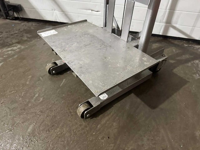 Liftwagen - afbeelding 3 van  4