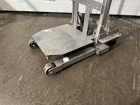 Liftwagen - afbeelding 2 van  4